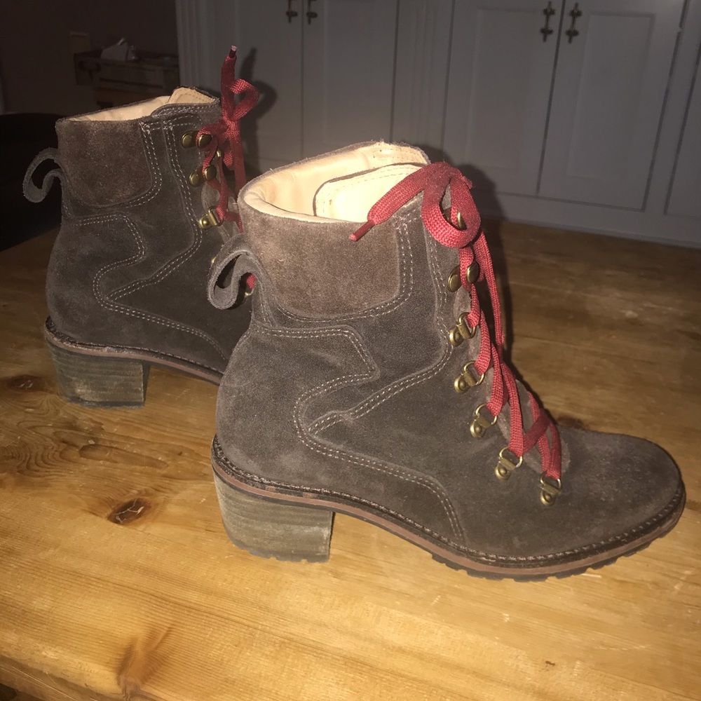 LLBean Signature Deerfield Boot II in Alpine